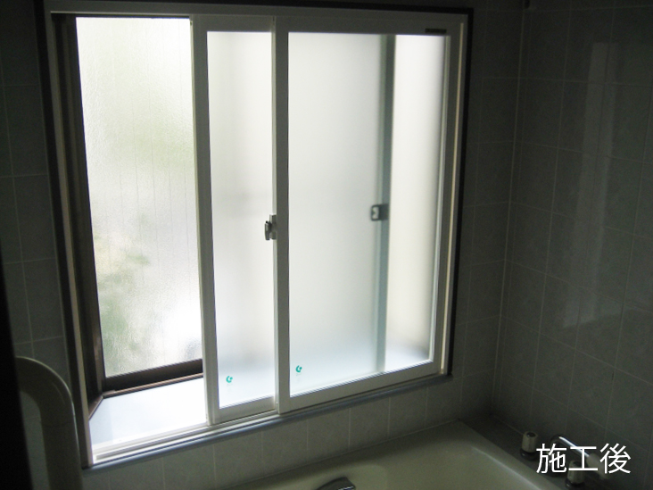 浴室用内窓で、寒さ解決！強化ガラスでさらに安心♪